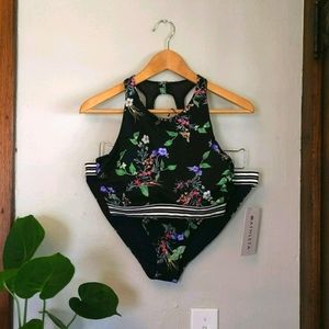 ❗️TAKING OFFERS❗️Athleta Good Swim Bottoms Only. The top sold!